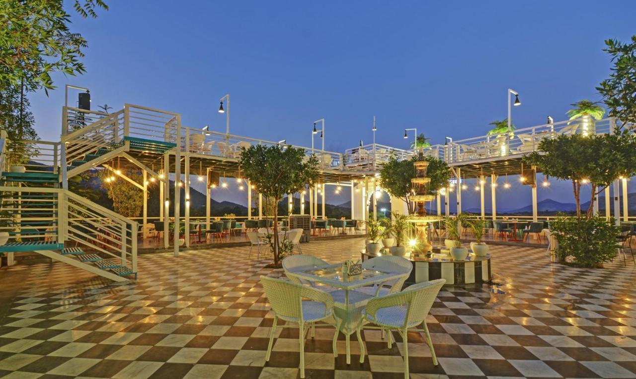 Khakhri Haveli Hotel Udaipur Bagian luar foto