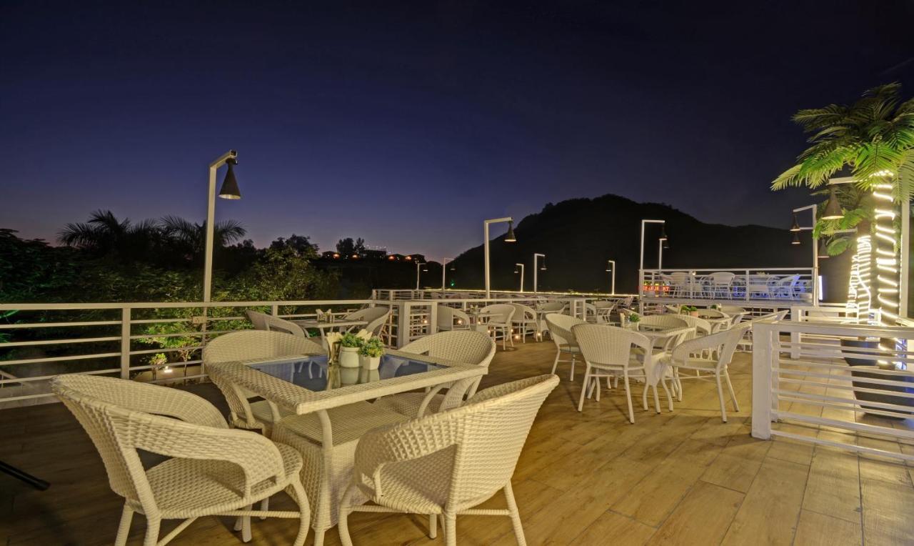 Khakhri Haveli Hotel Udaipur Bagian luar foto