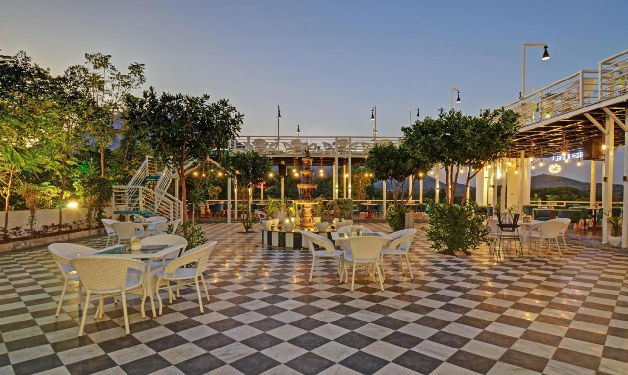 Khakhri Haveli Hotel Udaipur Bagian luar foto