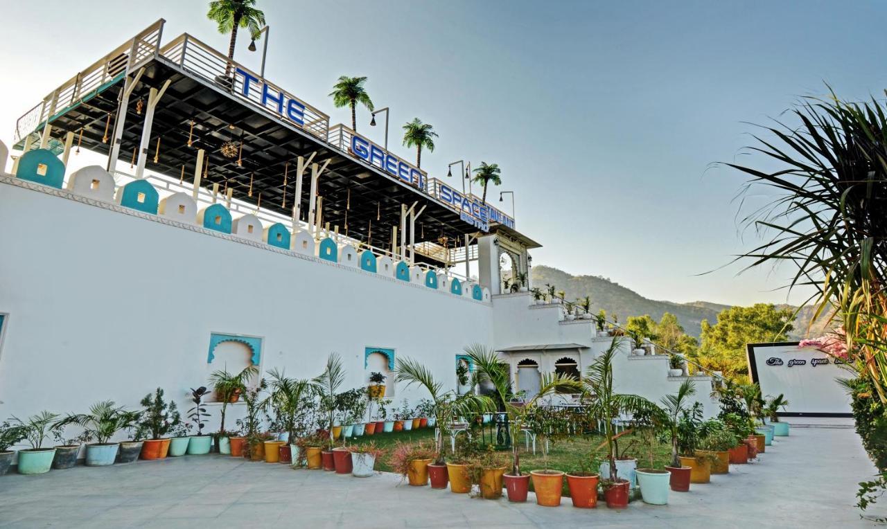Khakhri Haveli Hotel Udaipur Bagian luar foto